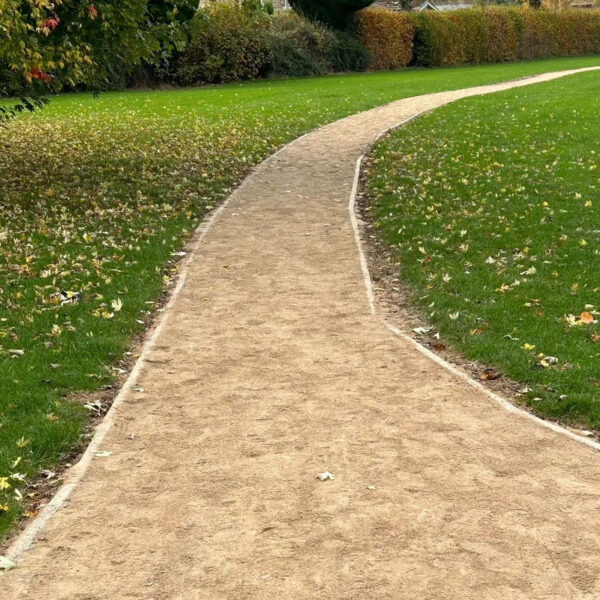 Hydrotrench - sustainable drainage system for cycle paths and pathways 4